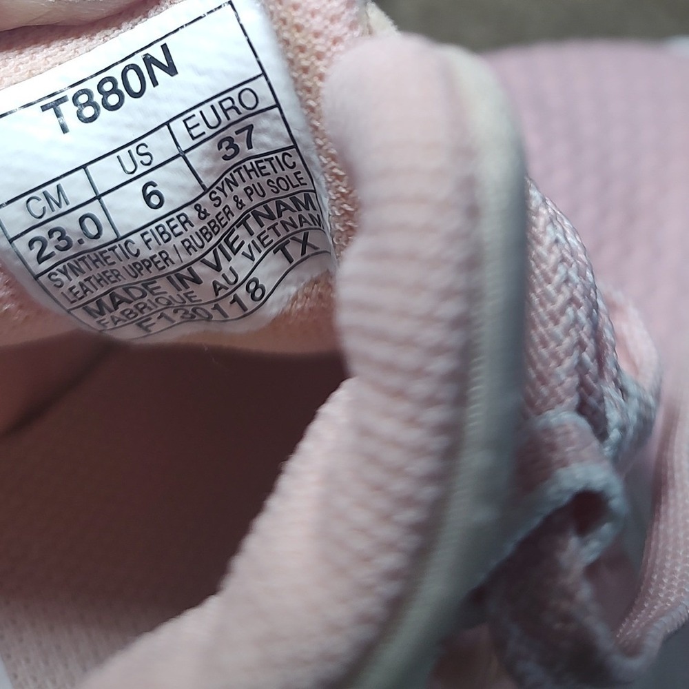 Asics Gel-Kenun Lyte Womens Running Shoes Pink Peach T880N Size 6